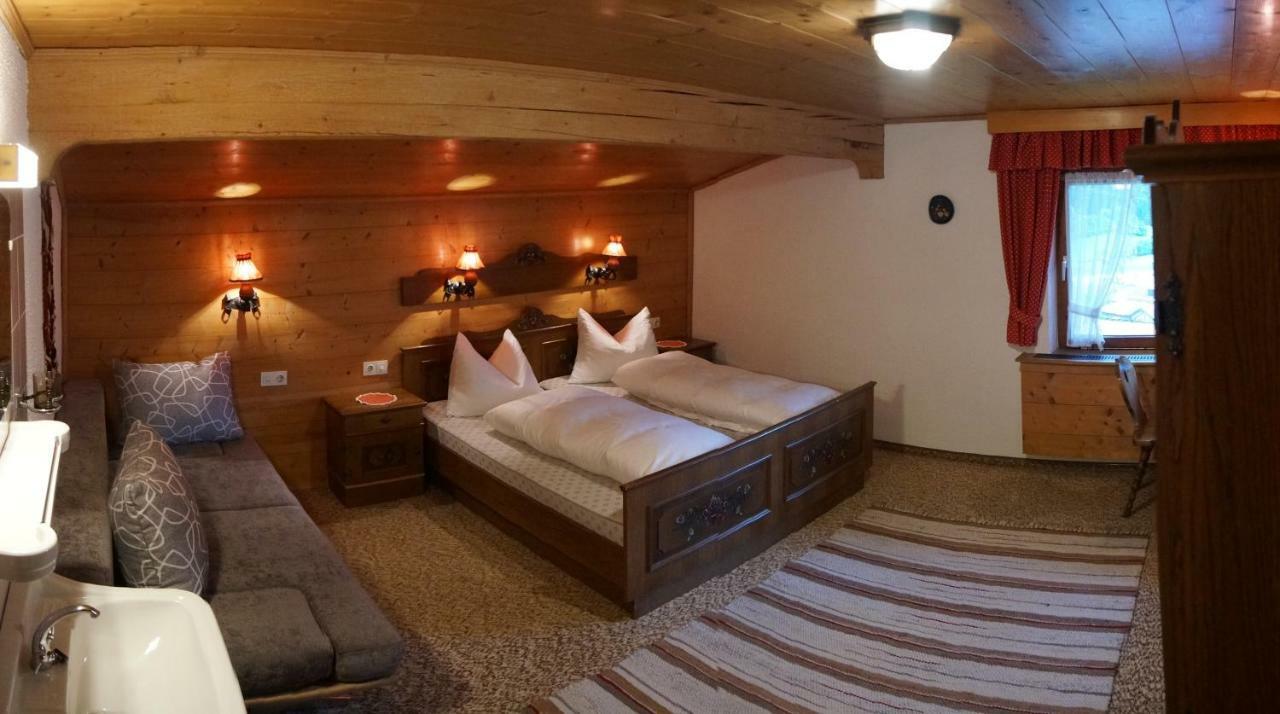 St. Hubertus Daire Pettneu am Arlberg Dış mekan fotoğraf
